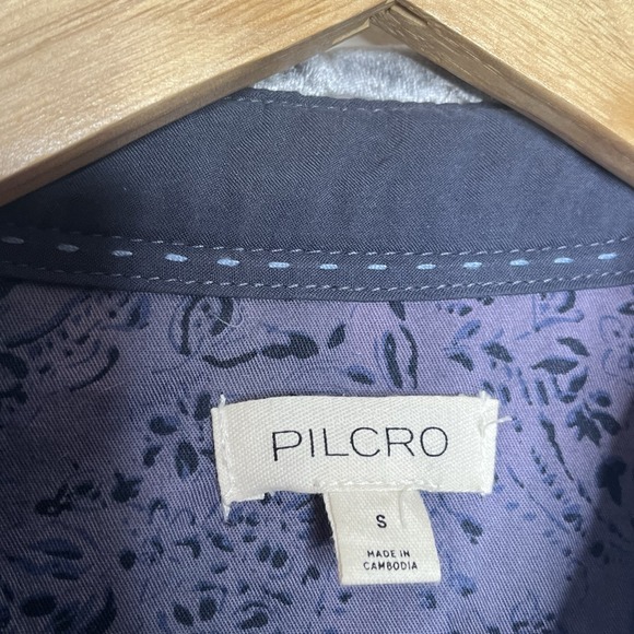 Pilcro Anthropologie Hadley Button Down Gray Velvet Shirt Blouse Womens Small - Picture 5 of 7